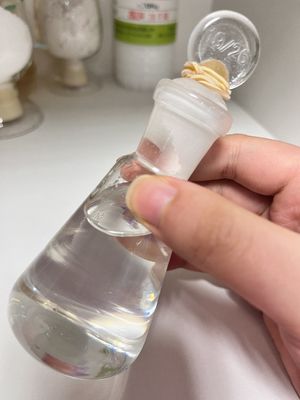 飲料グレードの無色のポリ塩化アルミニウム水処理 Pac ソリューション廃水処理化学薬品